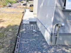 犬走り 防犯砂利敷き バラス砕石 防草シート加工