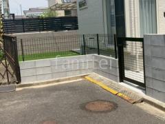 ブロック塀 (化粧ブロック) 太陽エコブロックス 普通CB スチールメッシュ フェンス YKKAP イーネット3F型 スチール柱 境界・メッシュ