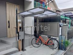 施工例画像:サイクルポート LIXIL ネスカF ミニ 2階ベランダ屋根 YKKAP ソラリアF
